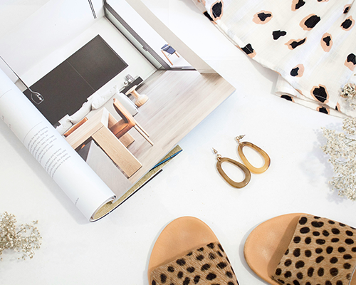 合彼神明至精，与彼百化；物已死生方圆